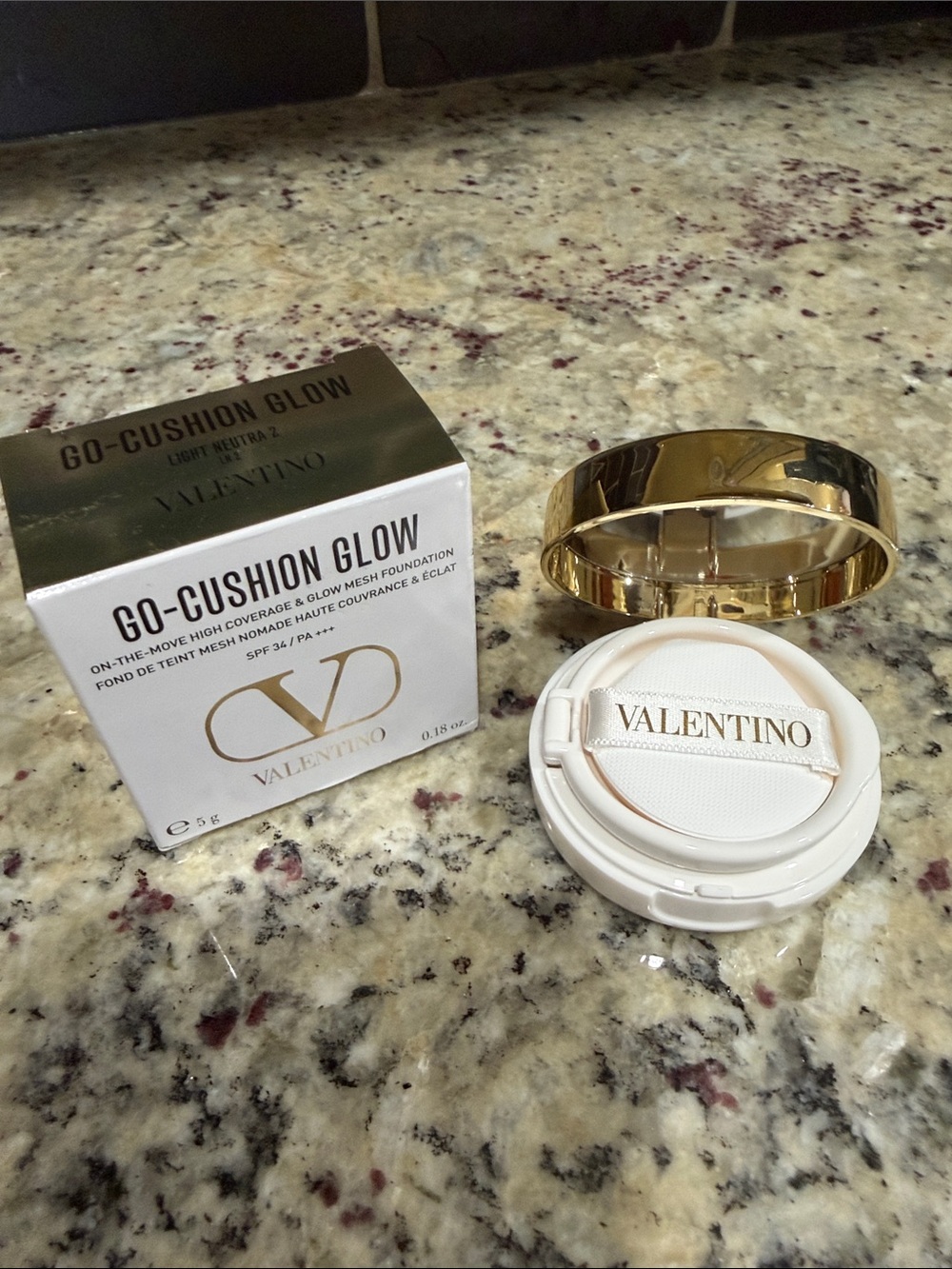 Valentino - Picture 4 of 5